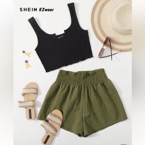 SHEIN High Waist Green Shorts with Relaxed Fit and Ribbed Tank Top